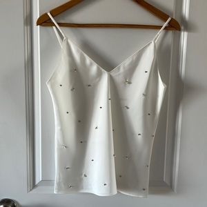 Camisole with shining pearls